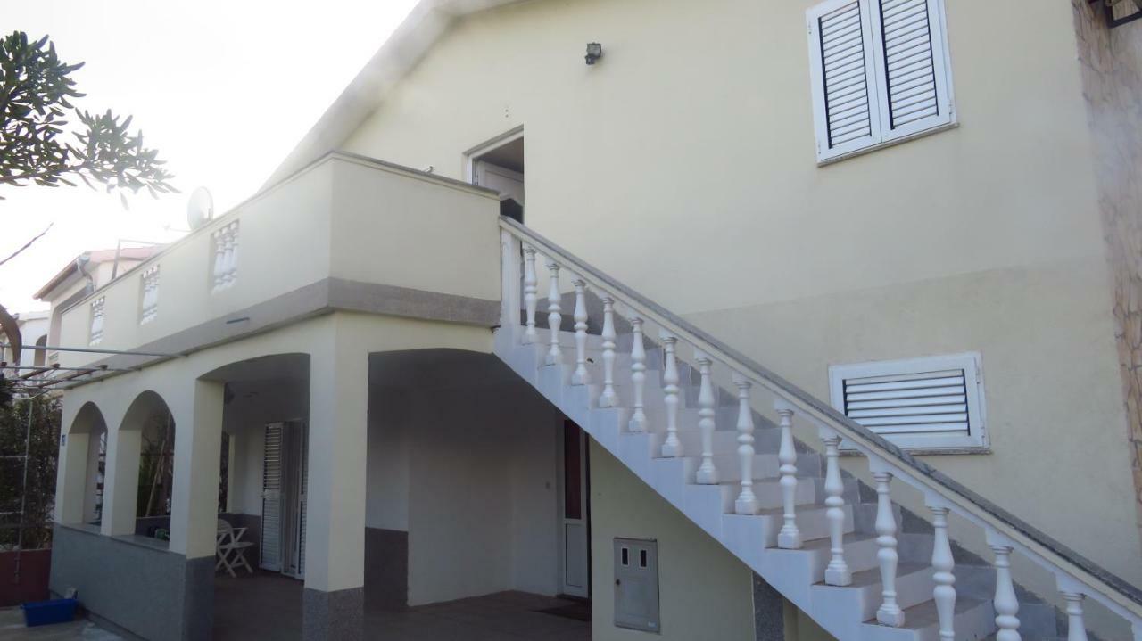 Apartments J.A.N.M.A.R. Vir Esterno foto